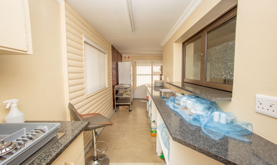 Commercial Property for Sale in Southernwood Eastern Cape